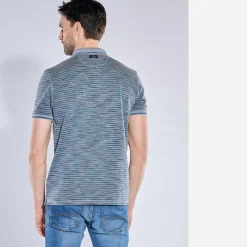 engbers Poo-hirt eiert